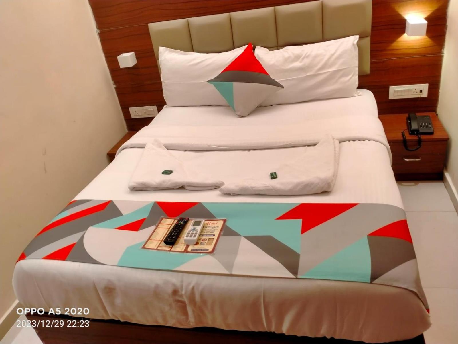 Wellingten Hotel Bombay